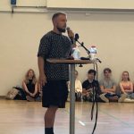 Besøg af Stand-up komiker